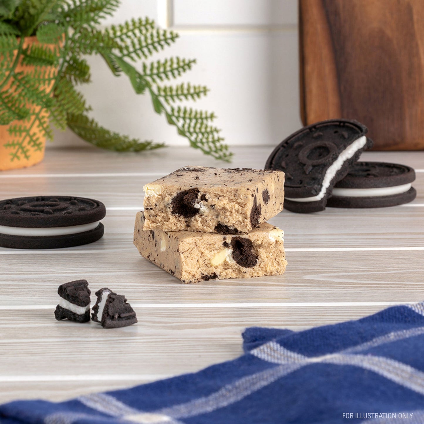 cookies-and-cream-protein-bars-s4 15807_QN_USA_ProteinBar_CAC_InterimAssetUpdate_Digital_Tabletop1.jpg