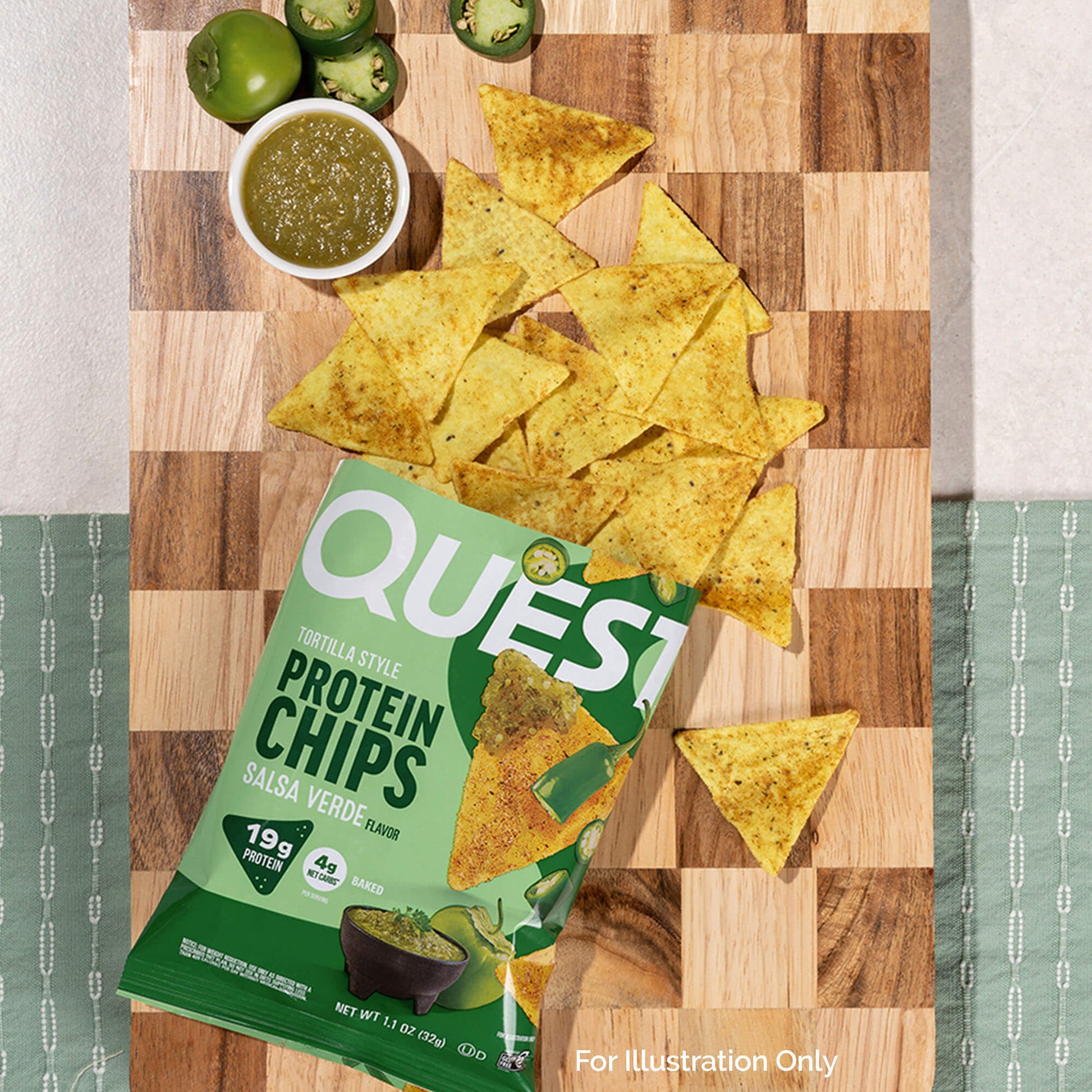 salsa-verde-tortilla-style-protein-chips-l6 qst-016419-salsa-verde-tortilla-style-protein-chips_6.jpg